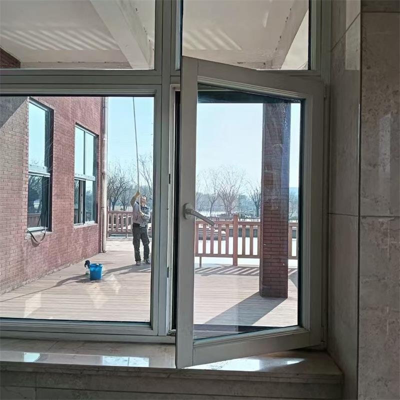 工厂油污遍地？天津工业保洁团队有专攻