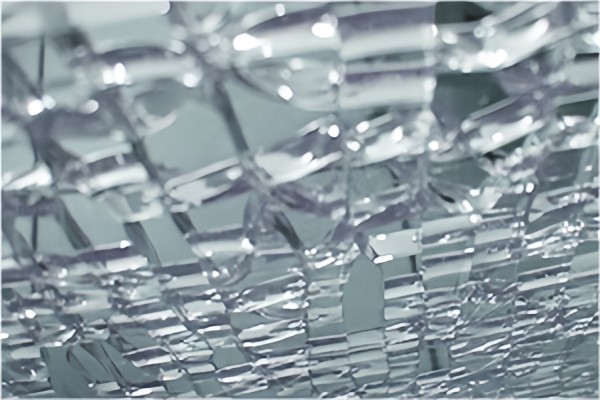 河北鋼化玻璃廠家哪家好？選購(gòu)要點(diǎn)與避坑指南