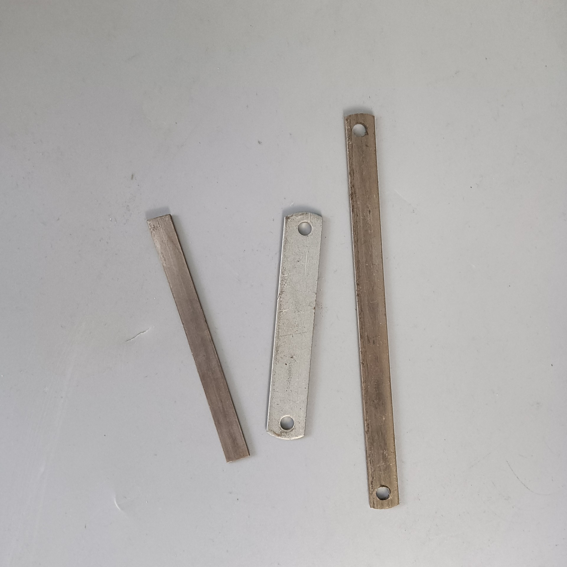 扁铁在墙面工程中的应用及安装