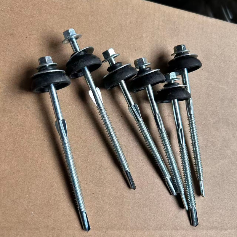 钻尾钉:小制作比赛中的创意“加速器” 钻尾钉:小制作比赛中的创意“加速器”